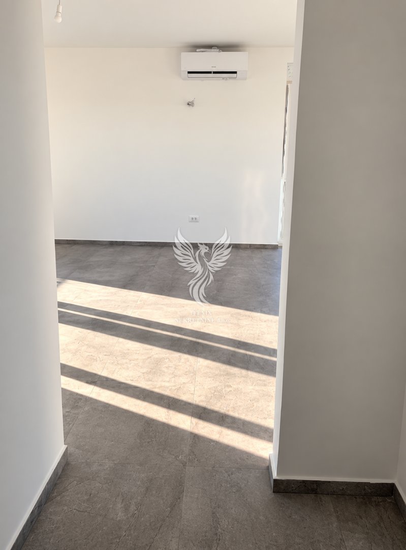 Appartamento In vendita - Šibensko-kninska Brodarica