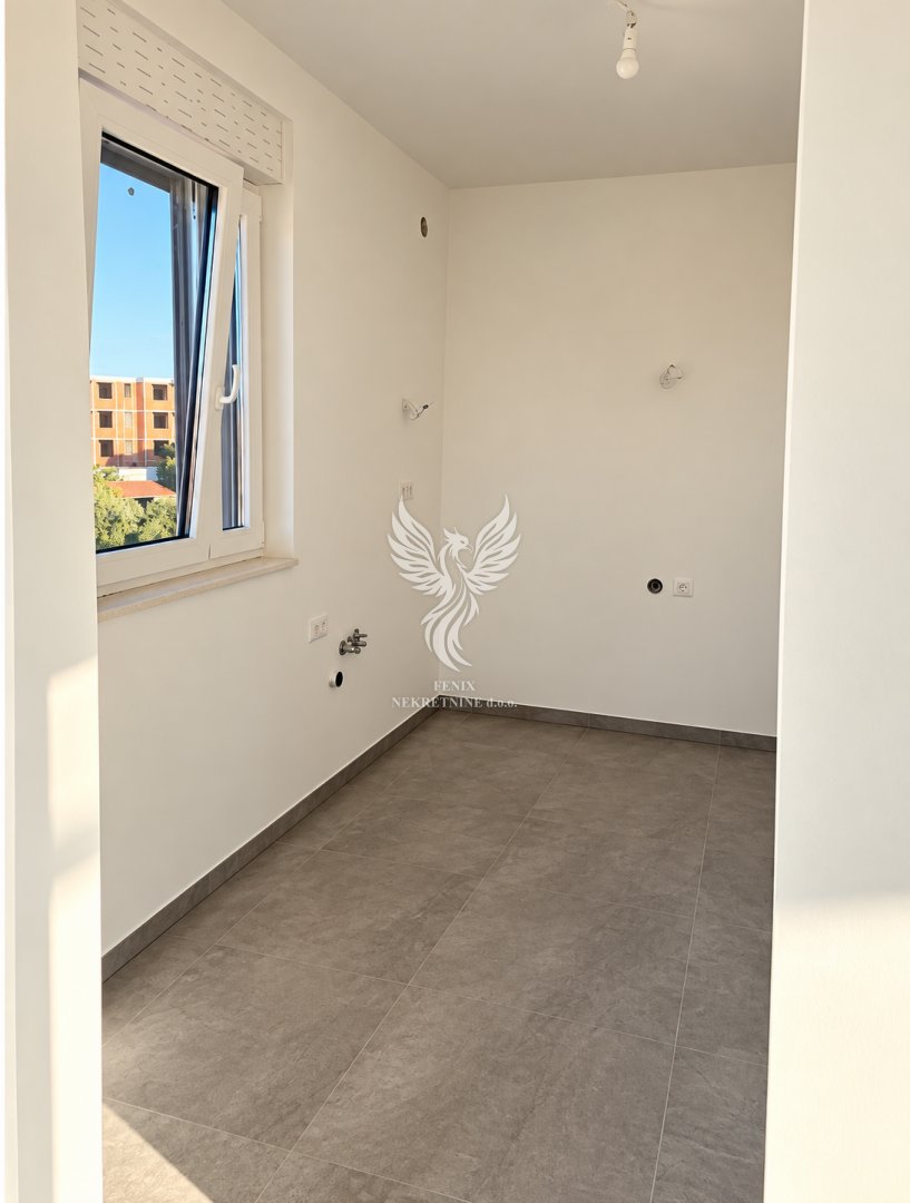 Appartamento In vendita - Šibensko-kninska Brodarica