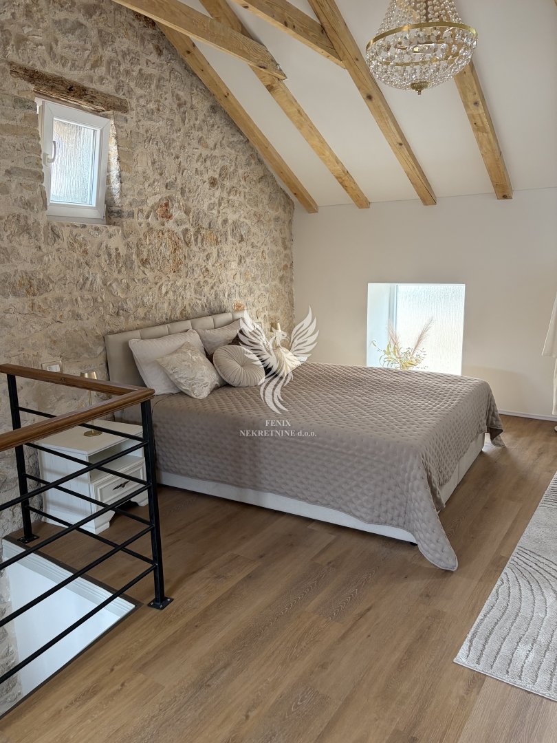 Appartamento Da affittare - Šibensko-kninska Grad