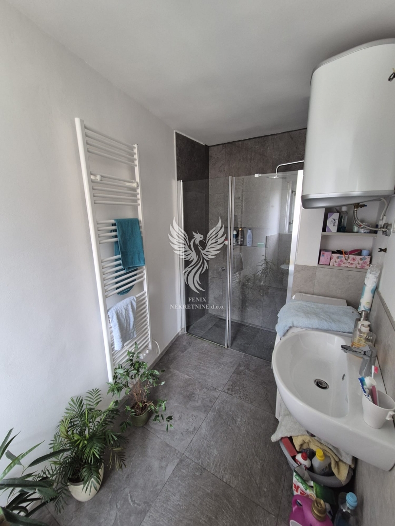 Flat For sale -  Centar