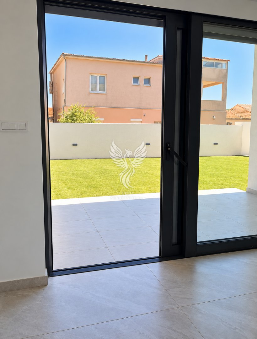 Appartamento In vendita - Šibensko-kninska Vodice