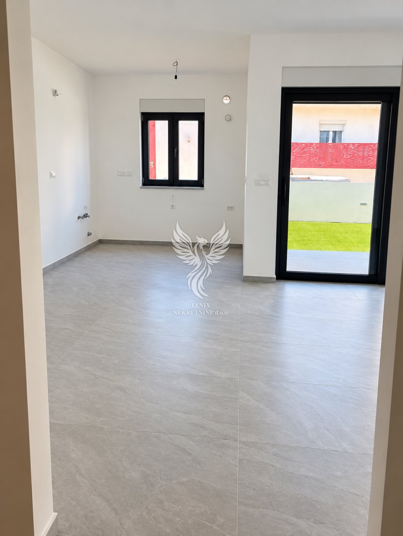 Appartamento In vendita - Šibensko-kninska Vodice