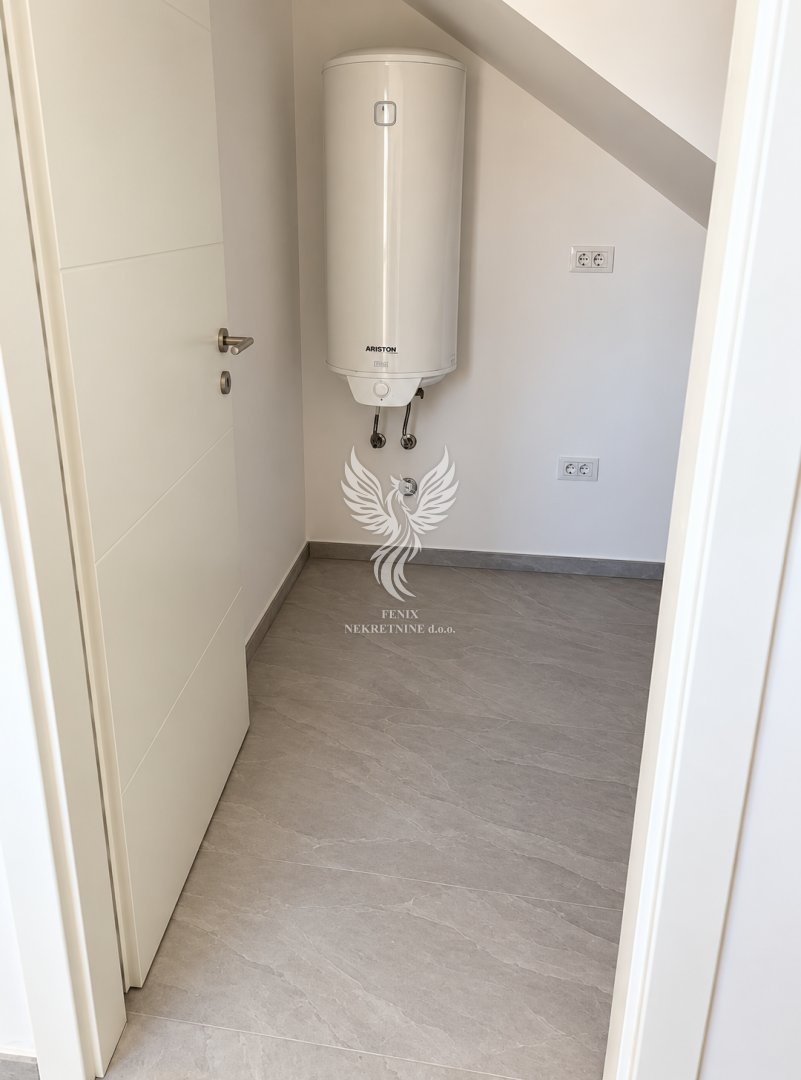 Appartamento In vendita - Šibensko-kninska Vodice