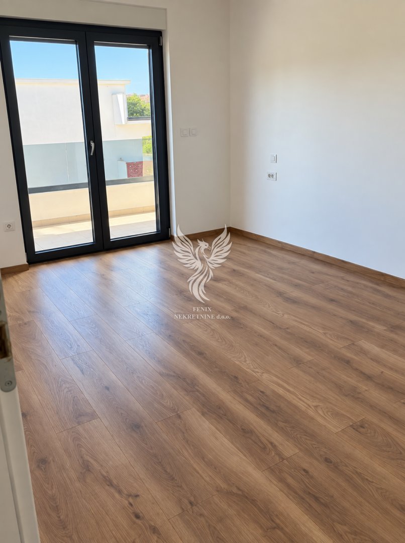 Appartamento In vendita - Šibensko-kninska Vodice