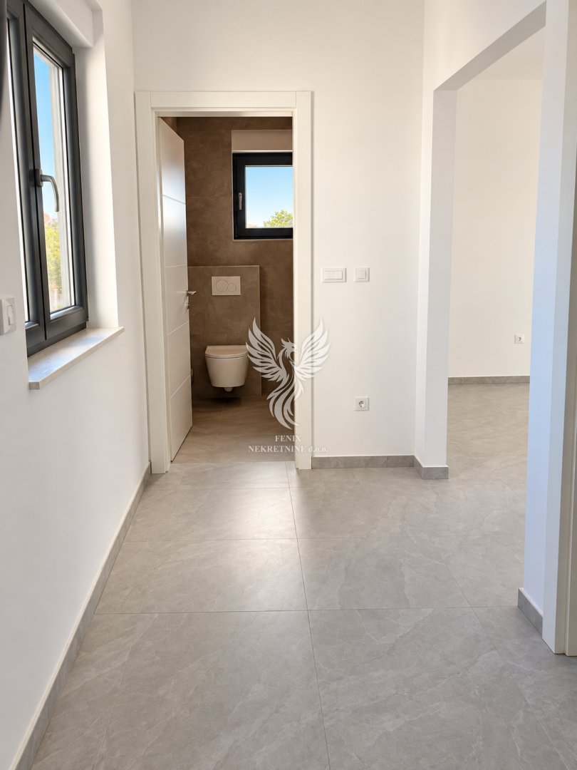 Appartamento In vendita - Šibensko-kninska Vodice
