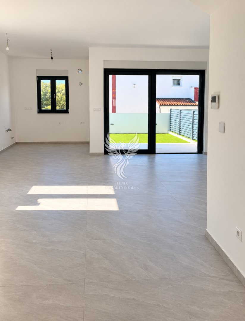 Appartamento In vendita - Šibensko-kninska Vodice
