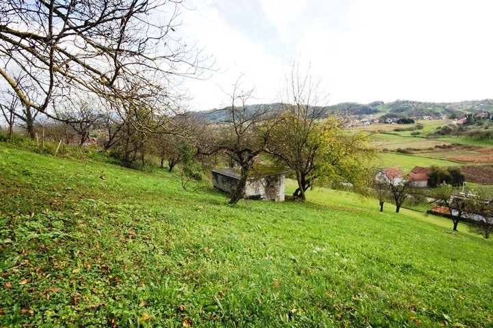 Zemljište Na prodaju - ZAGREBAČKA  SAMOBOR 