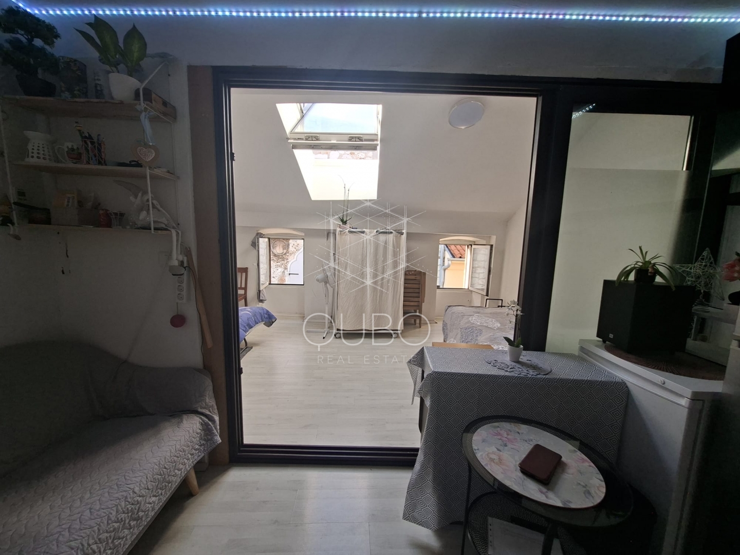 Mieszkanie Na sprzedaż -  Rovinj