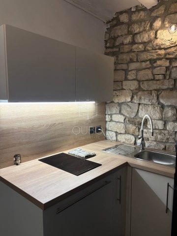 Komerční na prodej 30 m² – Rovinj