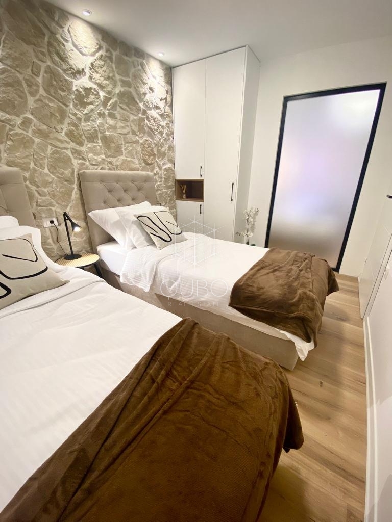Mieszkanie Na sprzedaż -  Rovinj