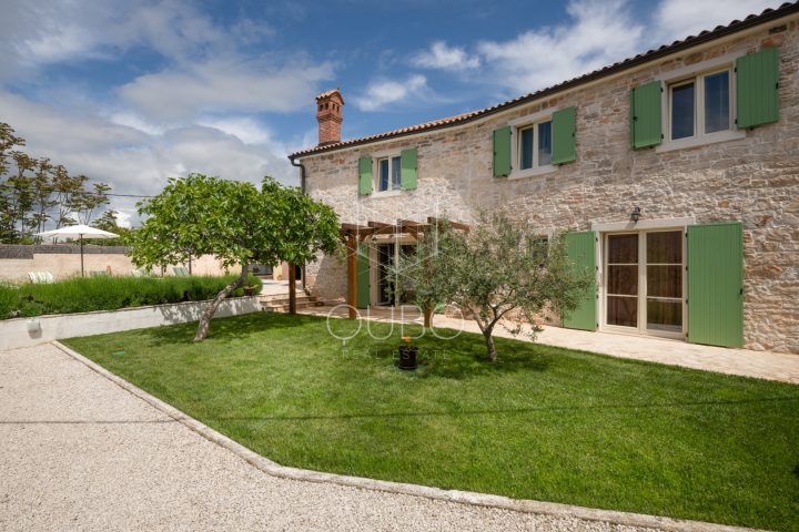 House for sale 530 m² – Marčana