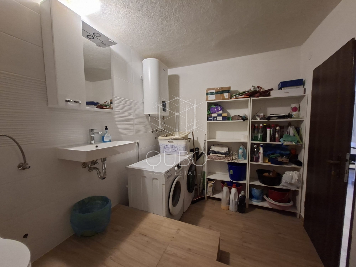 Mieszkanie Na sprzedaż -  Rovinj
