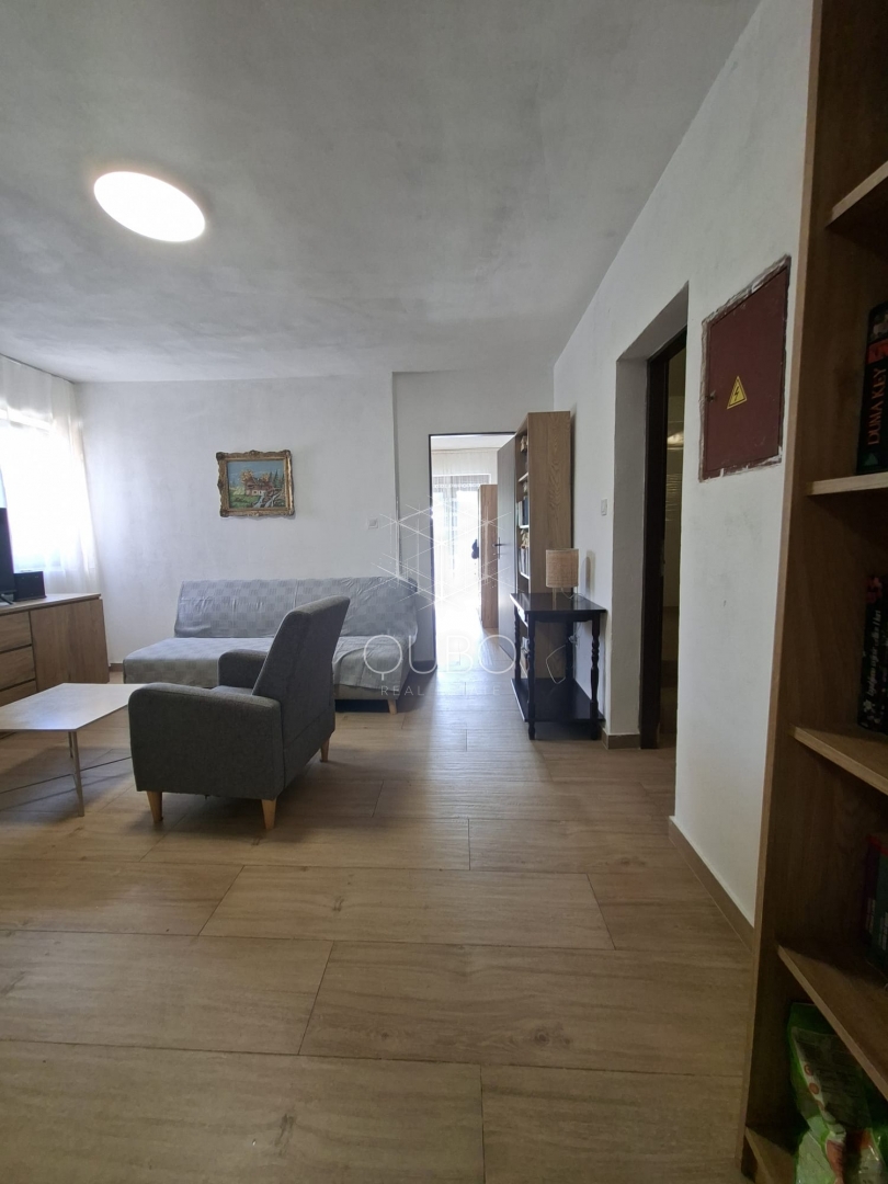 Mieszkanie Na sprzedaż -  Rovinj