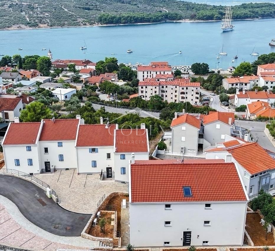 Stan Na prodaju -  Cres