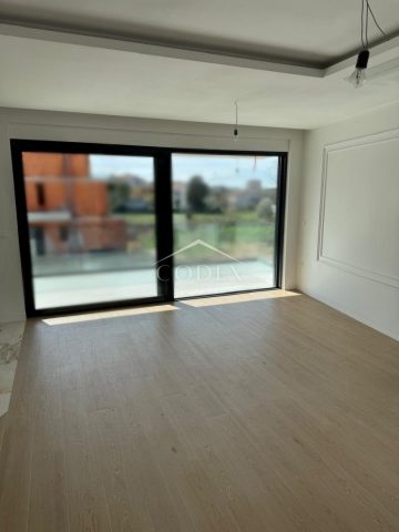 Apartmán na prodej 117 m² – Pula