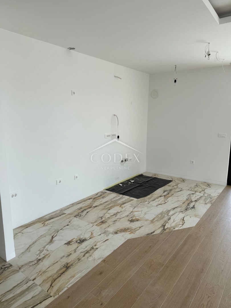 Apartment Zu verkaufen -  Štinjan