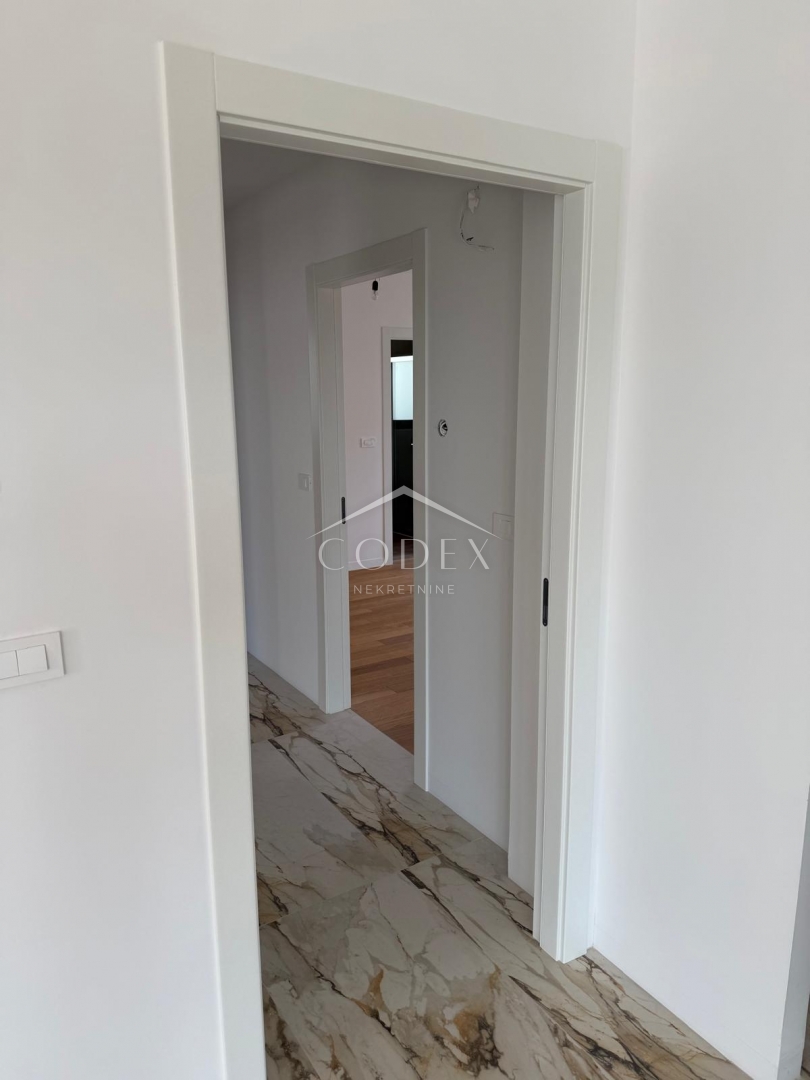 Apartment Zu verkaufen -  Štinjan
