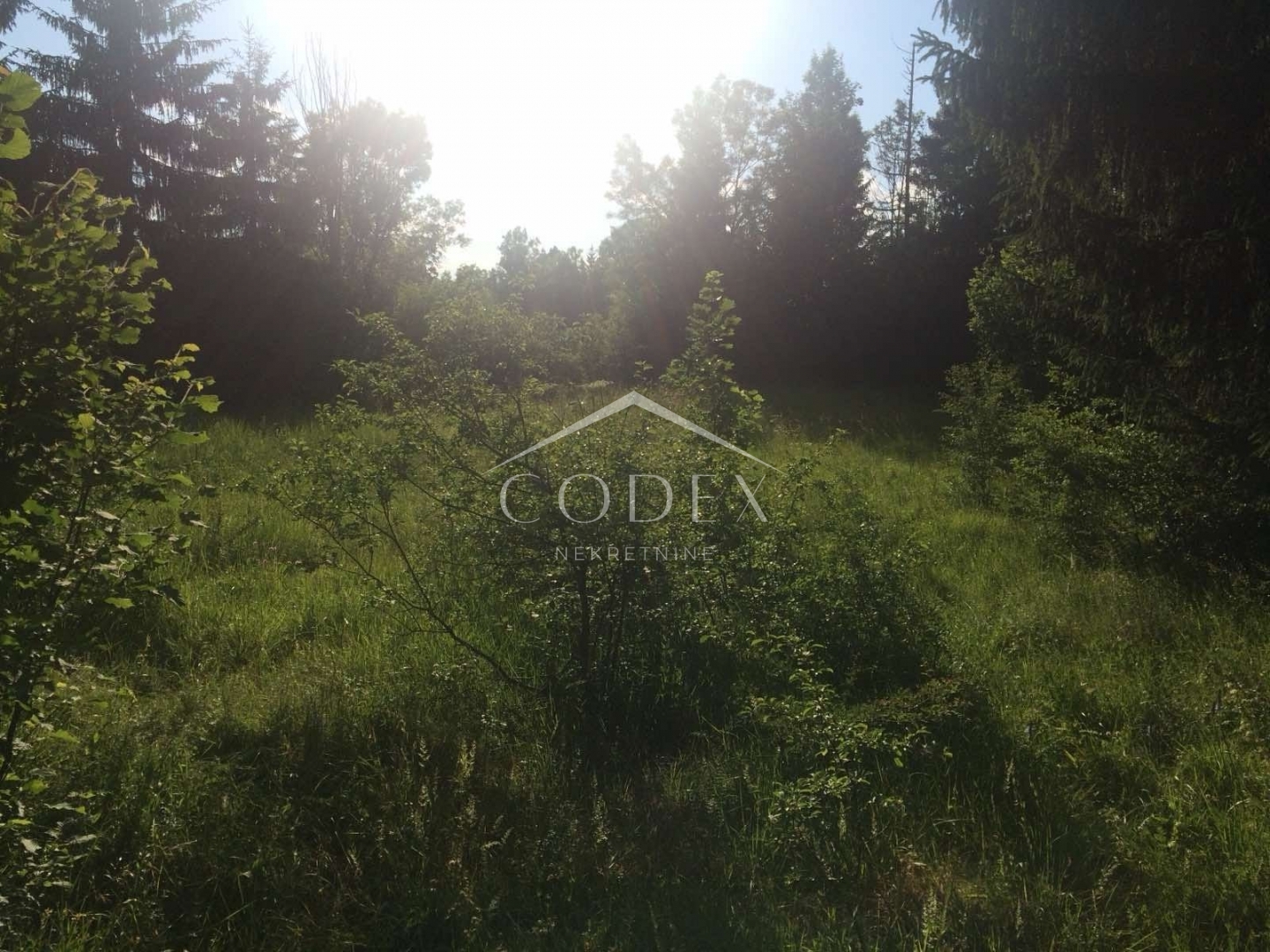 Land For sale -  Lučice