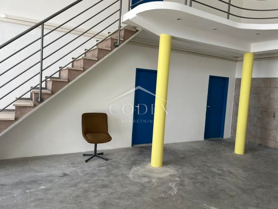 Commerciale In vendita -  Jušići