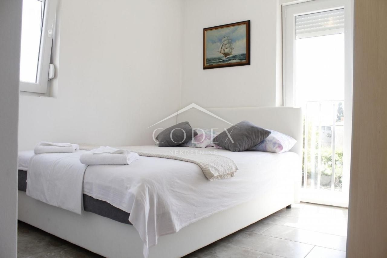 Casa In vendita -  Novalja