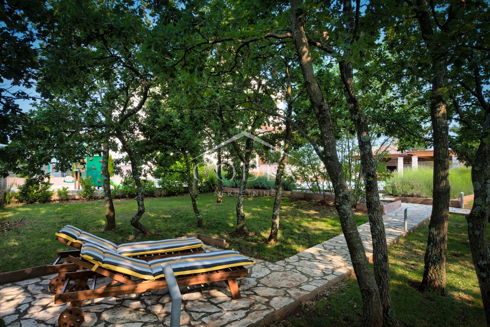 Kuća Na prodaju -  Štokovci