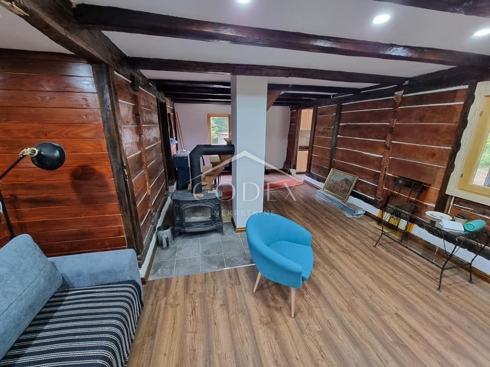 Haus Zu verkaufen - Karlovačka Krnjak