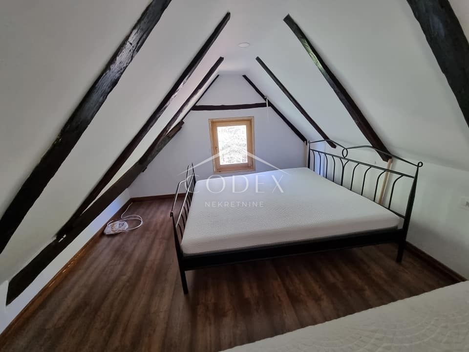 Haus Zu verkaufen - Karlovačka Krnjak