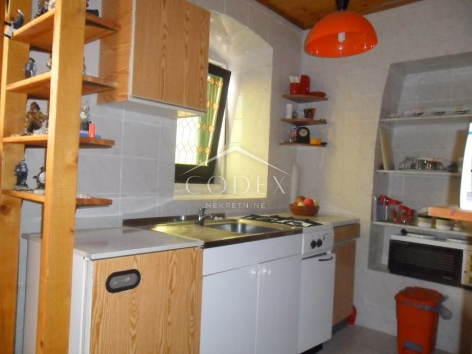 Hiša Na predaj -  Susak