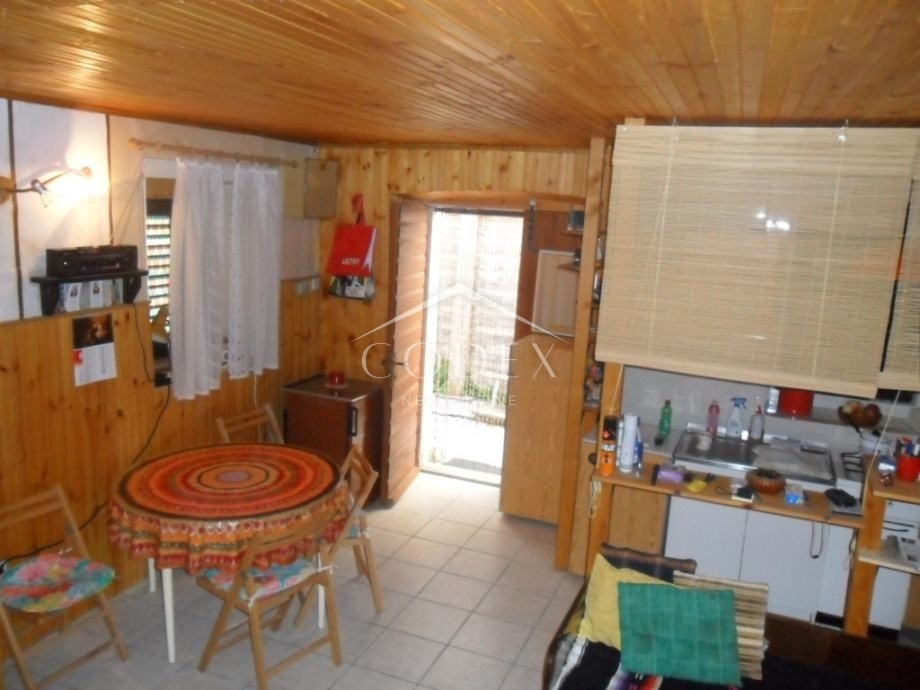 Hiša Na predaj -  Susak