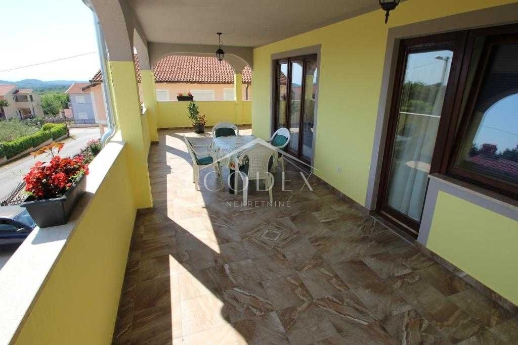 Maison À vendre -  Radmani