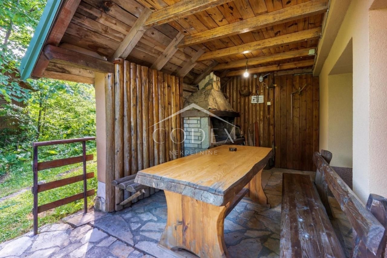 Maison À vendre -  Zelin Crnoluški