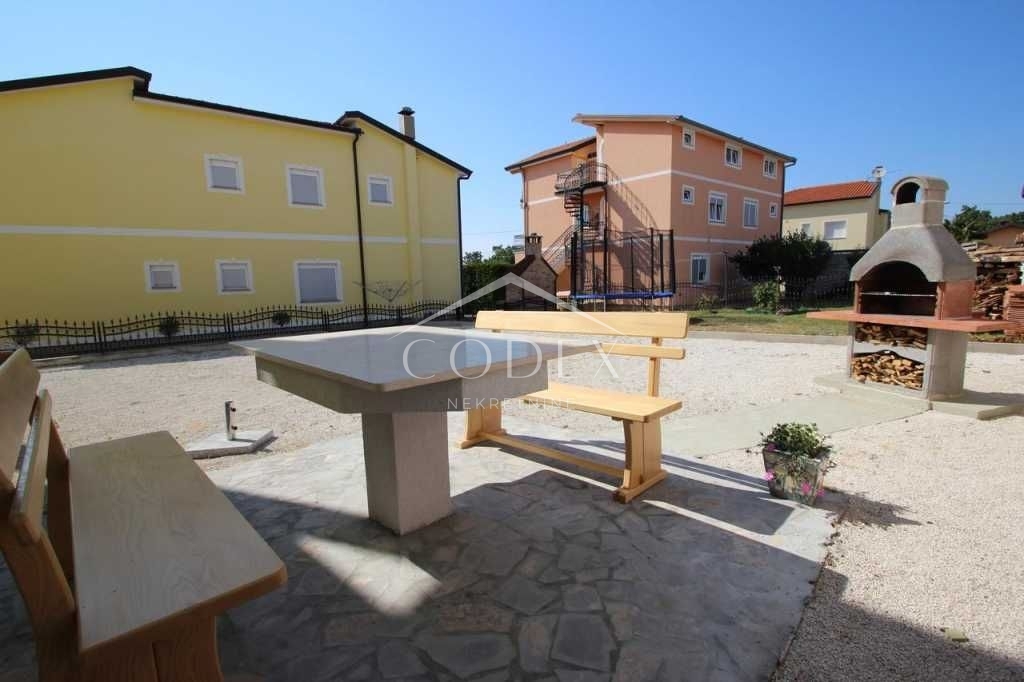 Apartma Na predaj -  Radmani