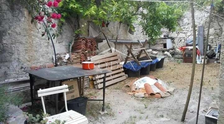 Kuća Na prodaju -  Motovun