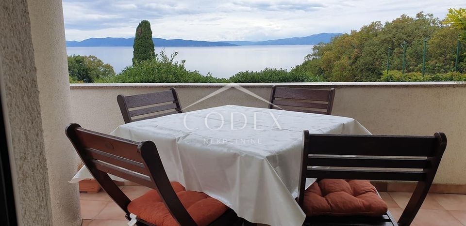 Appartement À vendre Kostrena