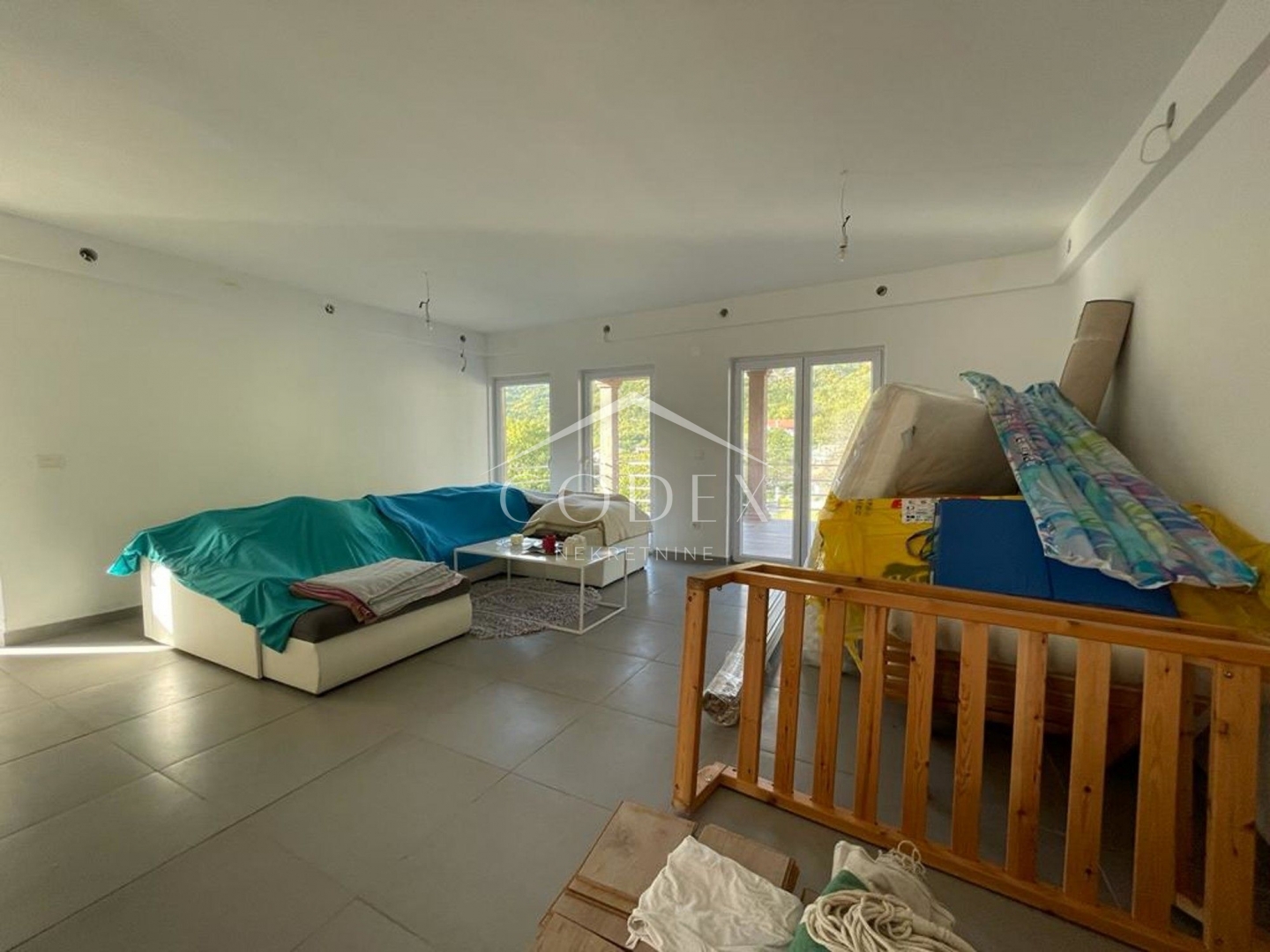 Haus Zu verkaufen -  Ledenice