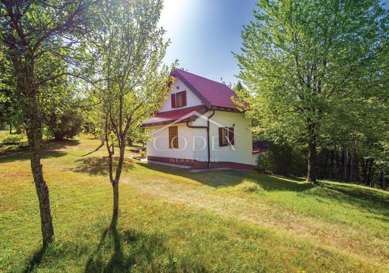 Dom Na predaj -  Planina Skradska