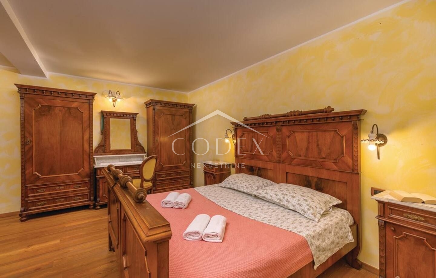 Kuća Na prodaju -  Poreč