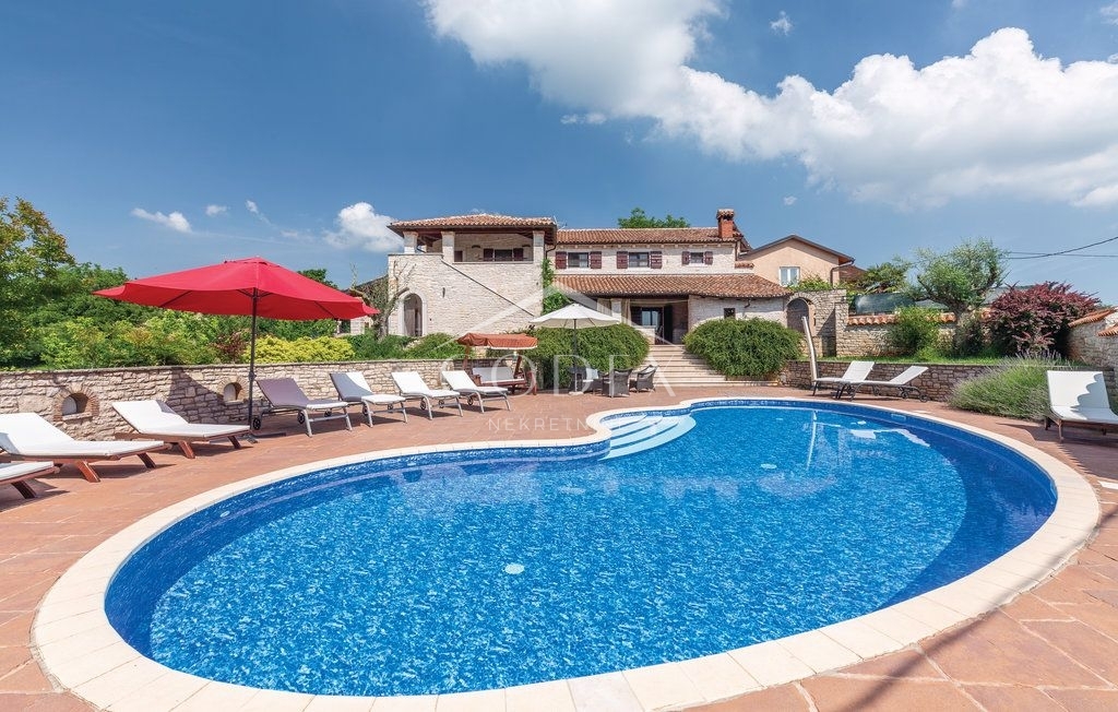 Kuća Na prodaju -  Poreč