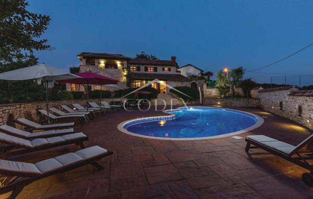 Kuća Na prodaju -  Poreč