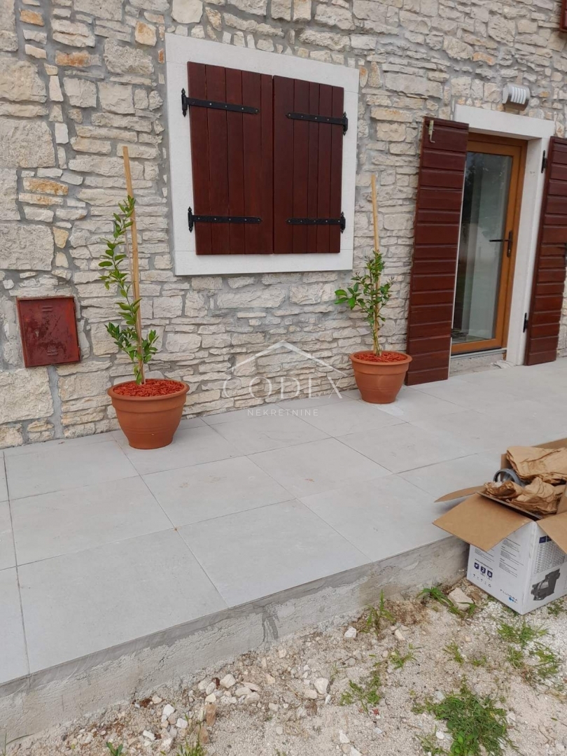 Kuća Na prodaju -  Čabrunići