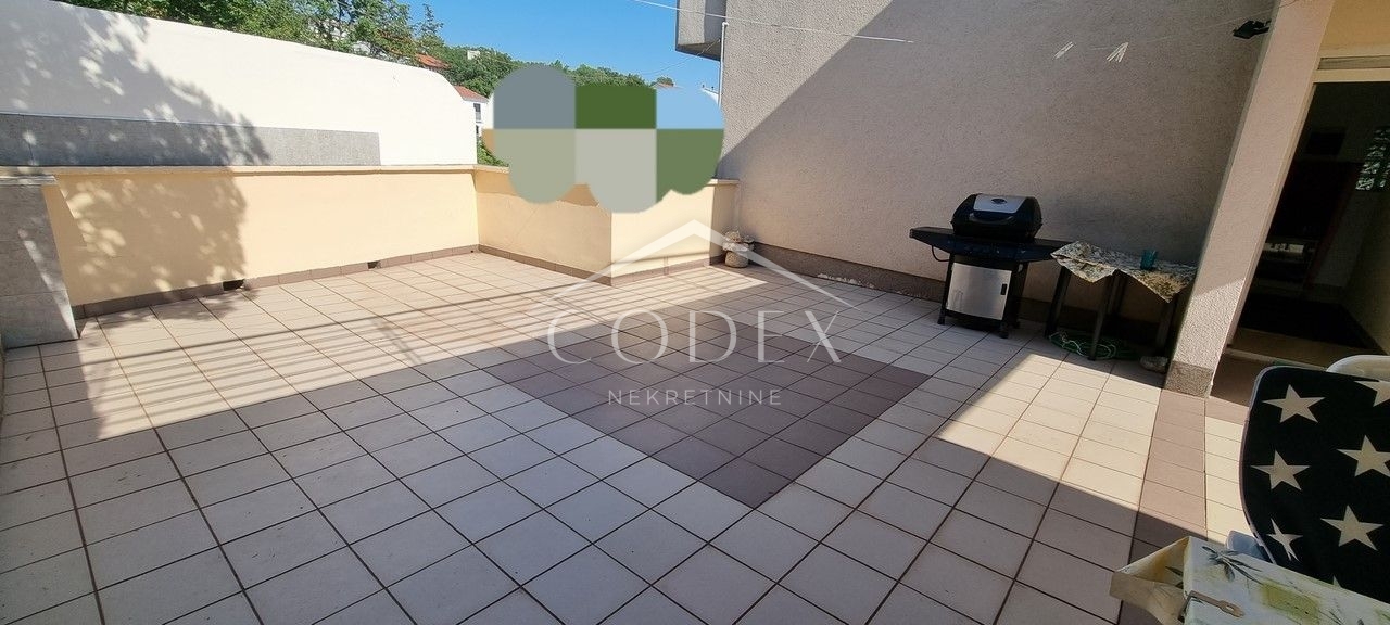 Apartmán Na prodej -  Jadranovo