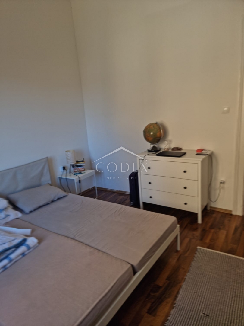 Apartmán Na prodej -  Školjić