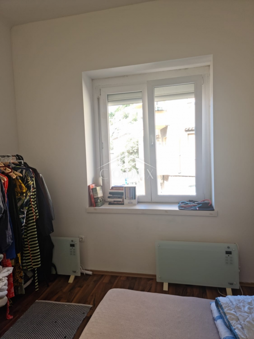Apartmán Na prodej -  Školjić