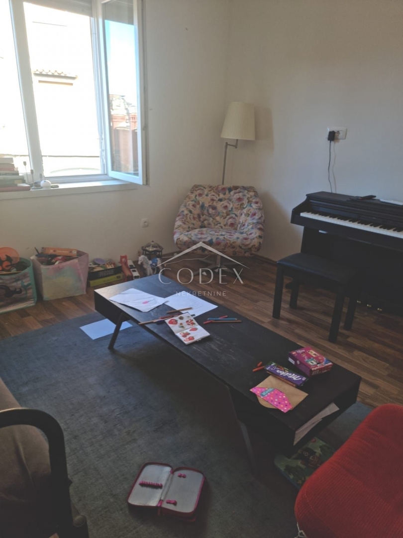 Apartmán Na prodej -  Školjić