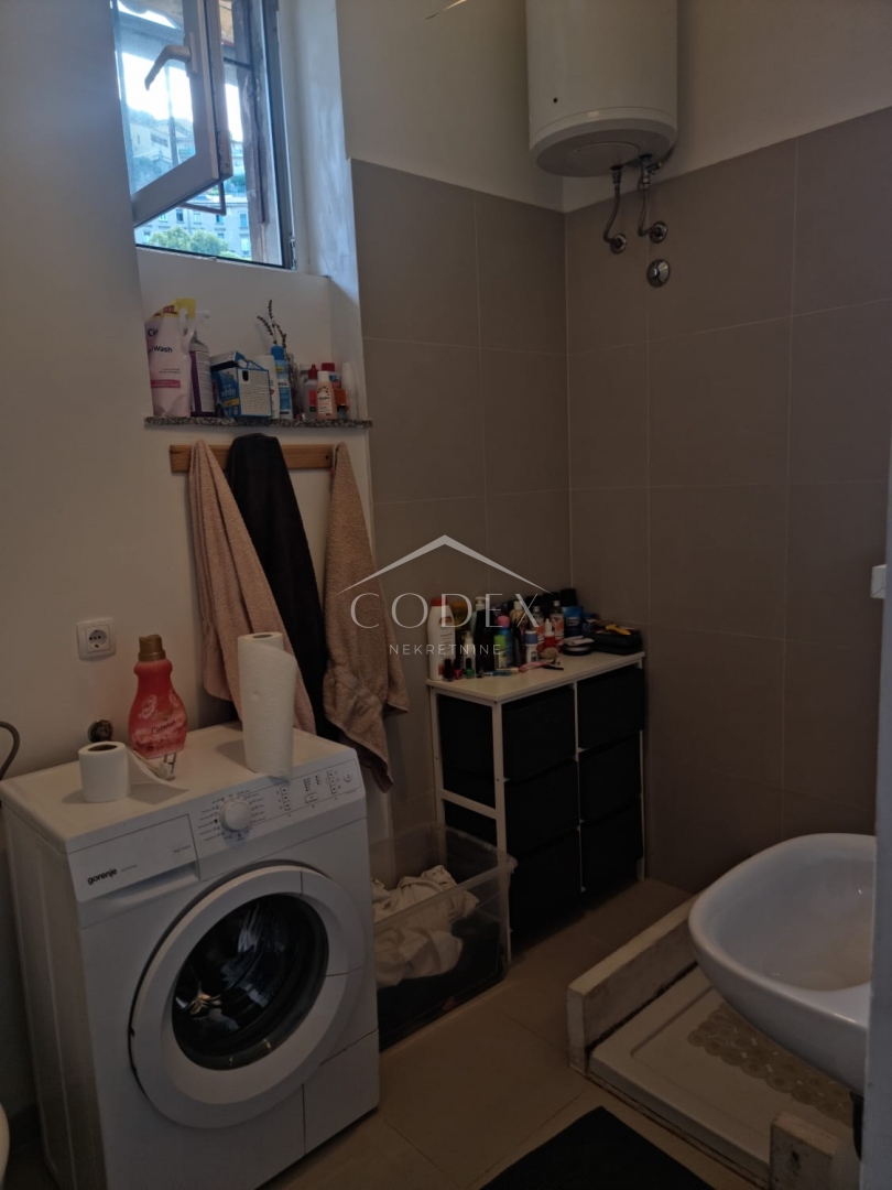 Apartmán Na prodej -  Školjić