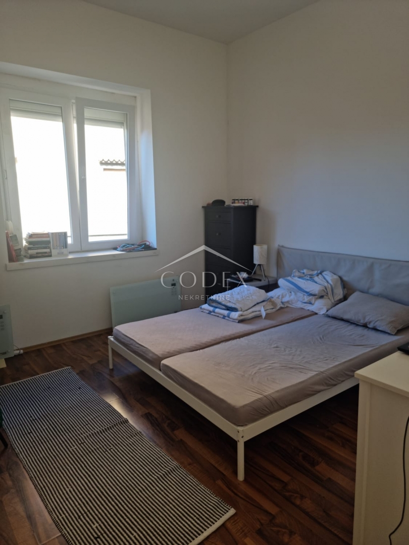 Apartmán Na prodej -  Školjić