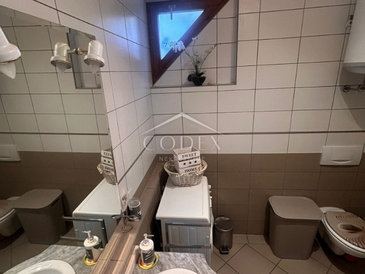 Appartamento In vendita -  Kremenići