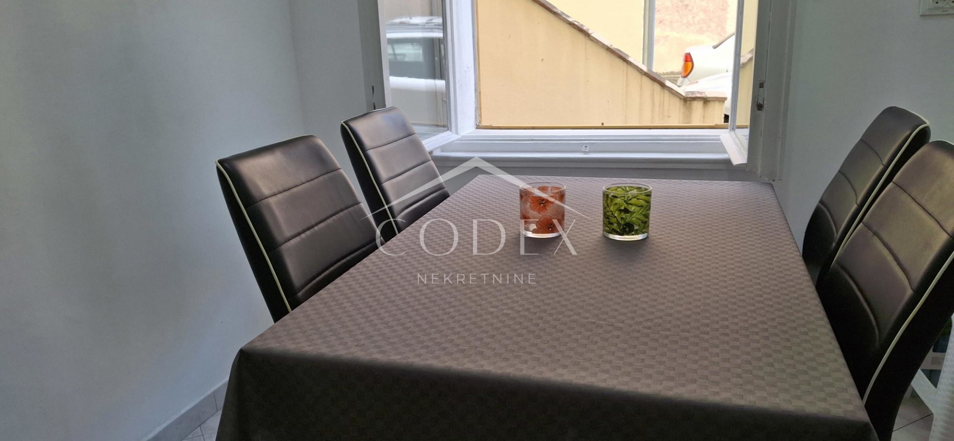 Flat For sale - Ličko-senjska Senj