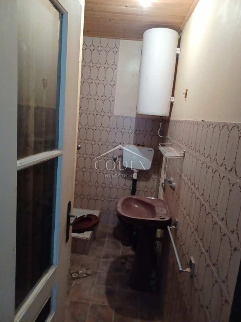Hiša Na predaj -  Susak
