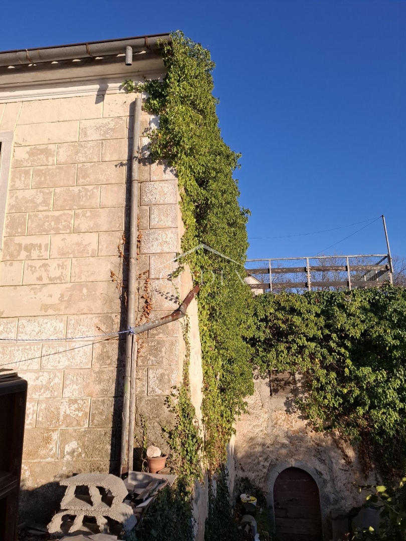 Casa In vendita - Primorsko-goranska Hreljin